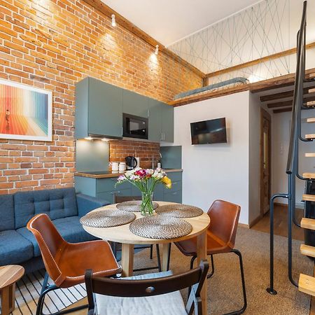 Апартаменты Oak Doors Apartament Przy Rynku Вроцлав Экстерьер фото